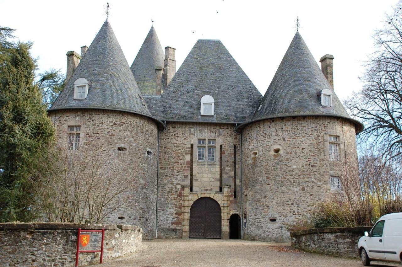 Maison Lyre, Pompadour Hotel Arnac-Pompadour Luaran gambar