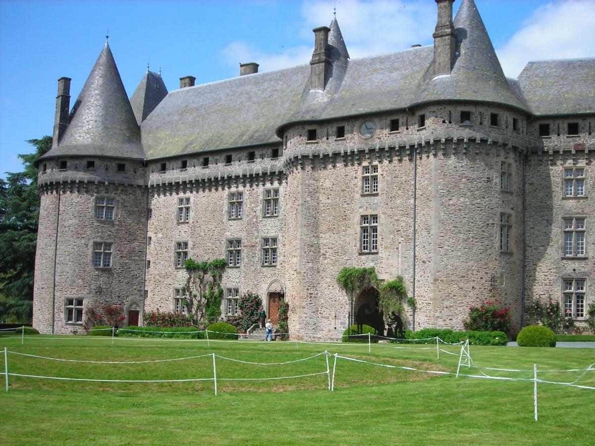 Maison Lyre, Pompadour Hotel Arnac-Pompadour Luaran gambar